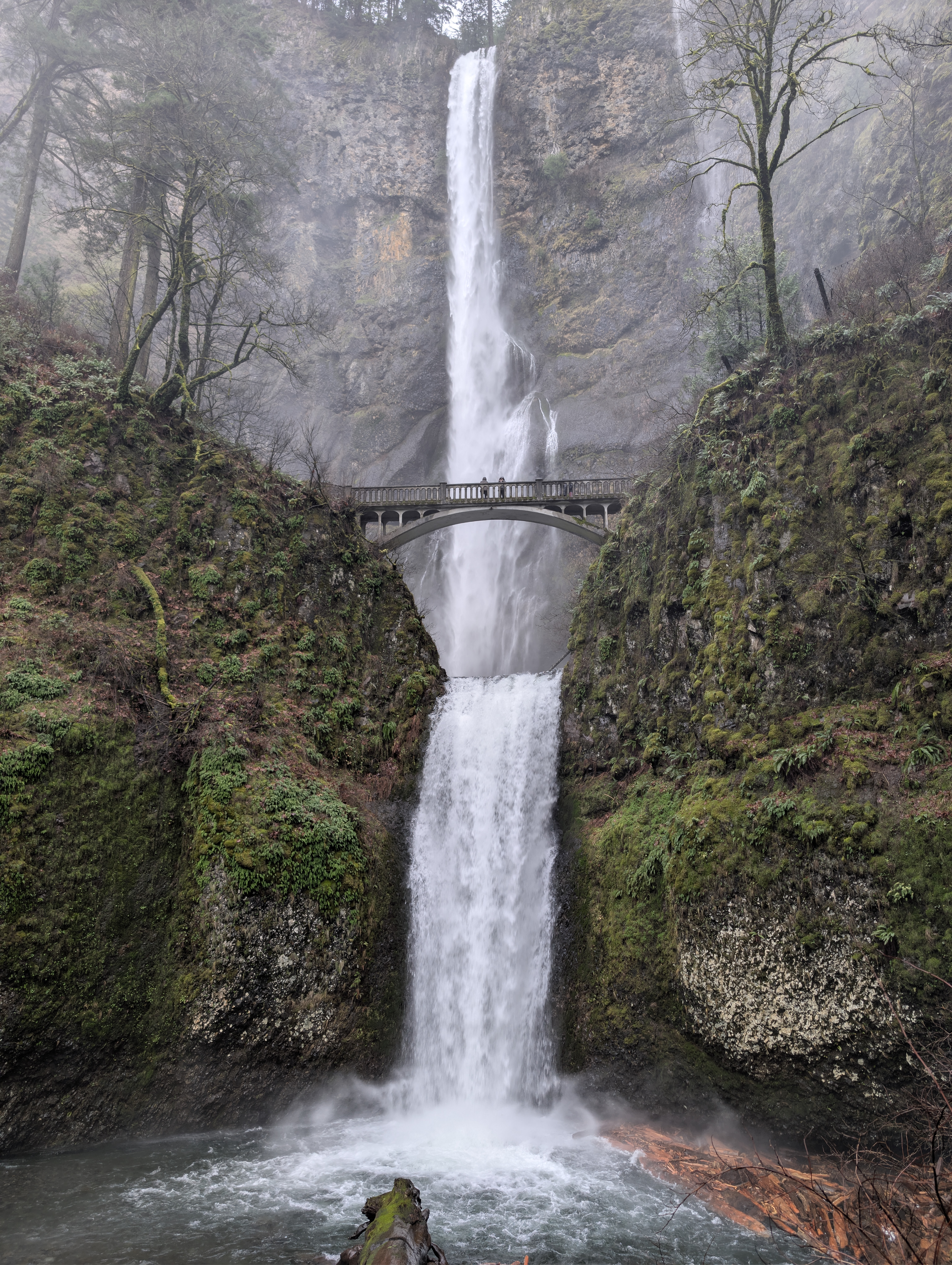 Multnomah Falls, Portland